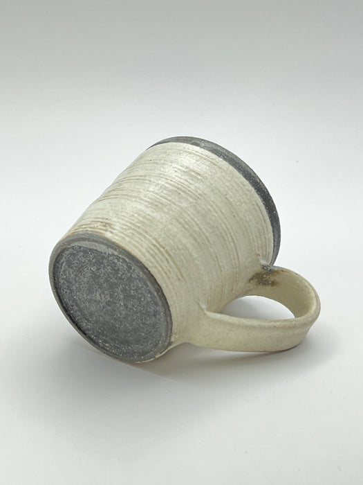Handcrafted Mug Silvery Snow