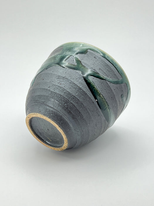 Handcrafted Cup Black Flow